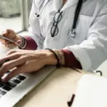 Physicians want compensation boost from AI productivity gains: survey